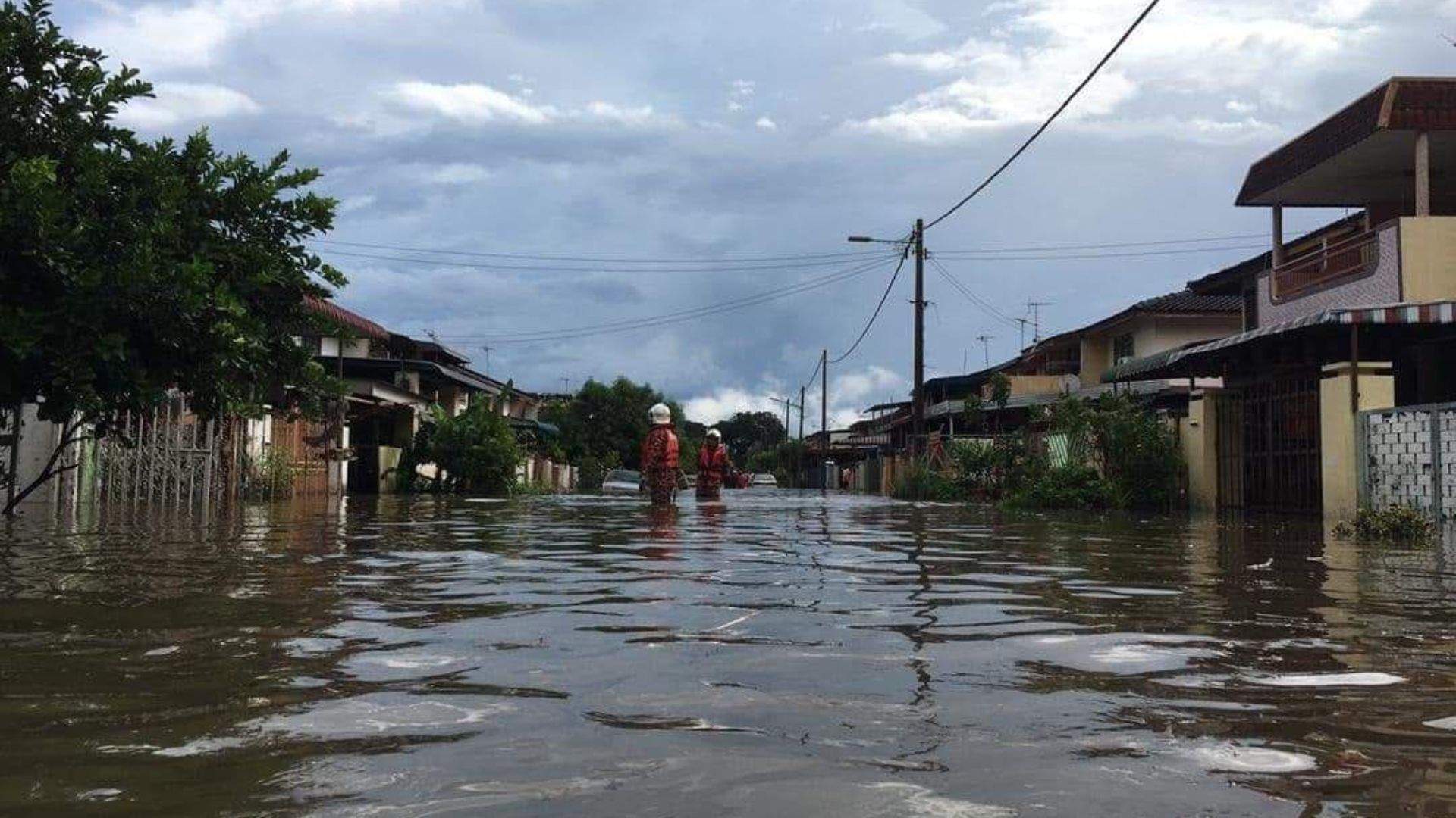 Beberapa Lokasi Di Ipoh Alami Banjir Kilat SAHIH