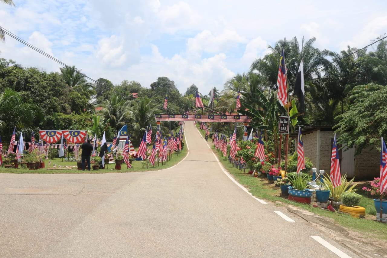 Penduduk Felda Jengka 24 Gigih Semarakkan Sambutan Hari Kebangsaan SAHIH