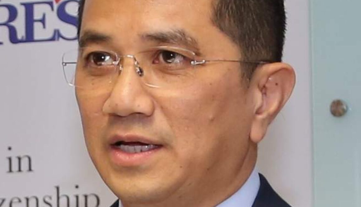 Azmin_Ali_2019_(cropped)