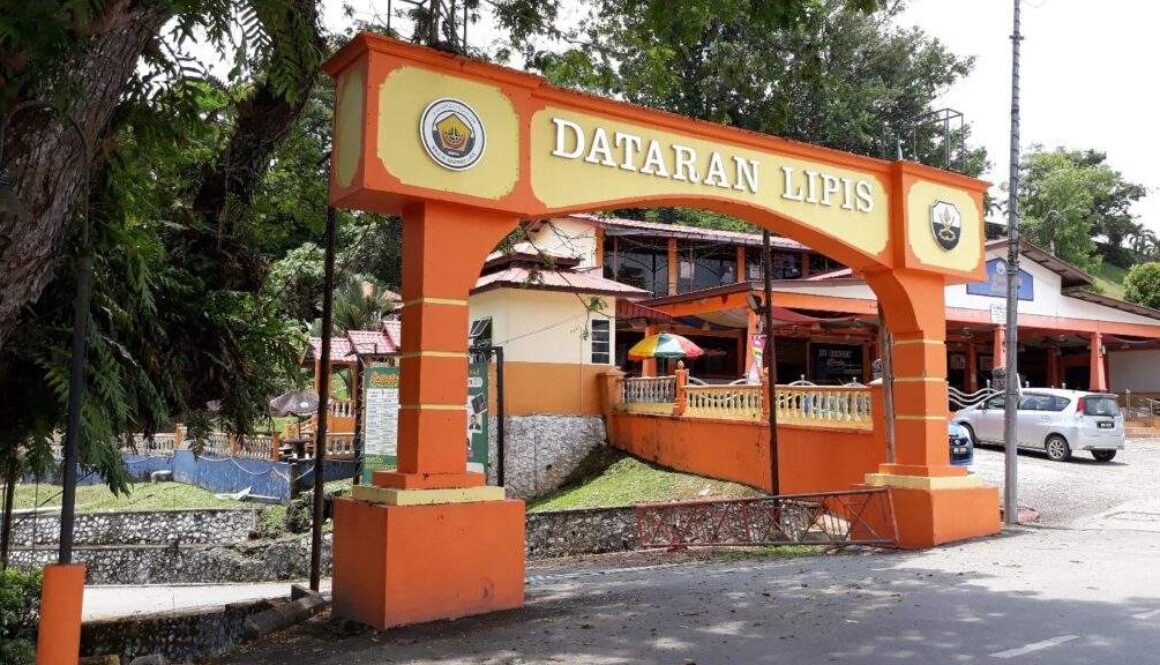 Dataran Lipis 01